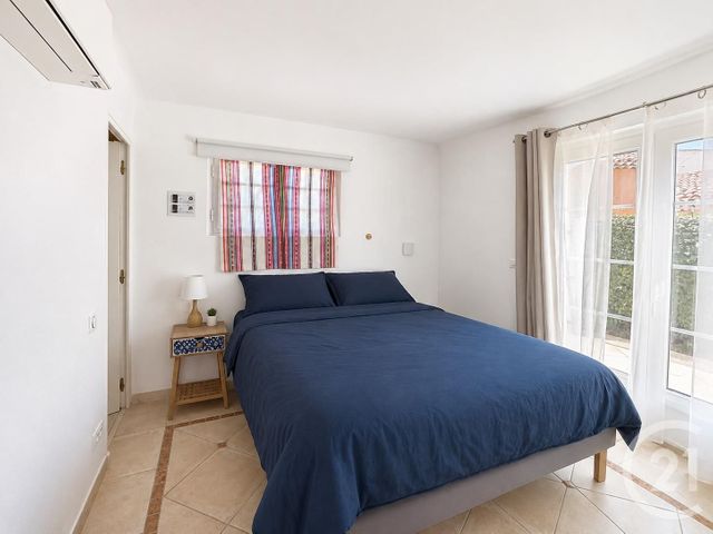 maison à vendre - 5 pièces - 163.0 m2 - CAVALAIRE SUR MER - 83 - PROVENCE-ALPES-COTE-D-AZUR - Century 21 Bianchi Transactions