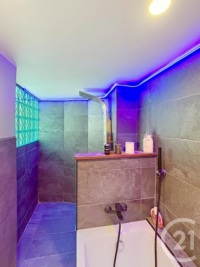 maison à vendre - 5 pièces - 163.0 m2 - CAVALAIRE SUR MER - 83 - PROVENCE-ALPES-COTE-D-AZUR - Century 21 Bianchi Transactions