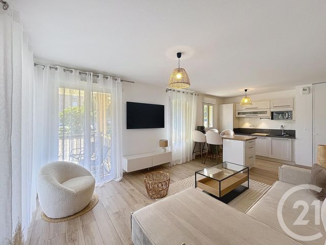 Appartement T2 à vendre - 2 pièces - 47.88 m2 - LA CROIX VALMER - 83 - PROVENCE-ALPES-COTE-D-AZUR - Century 21 Bianchi Transactions
