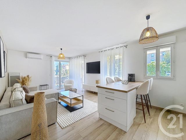 Appartement T2 à vendre LA CROIX VALMER