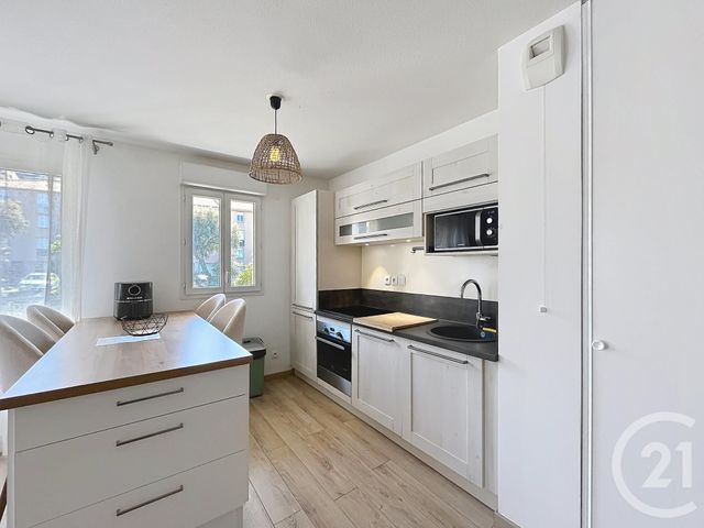 Appartement T2 à vendre - 2 pièces - 47.88 m2 - LA CROIX VALMER - 83 - PROVENCE-ALPES-COTE-D-AZUR - Century 21 Bianchi Transactions