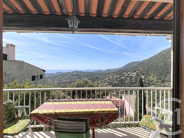 Appartement T4 à vendre - 4 pièces - 65.78 m2 - CAVALAIRE SUR MER - 83 - PROVENCE-ALPES-COTE-D-AZUR - Century 21 Bianchi Transactions