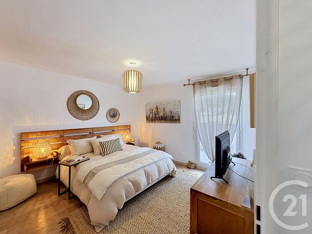 Appartement T4 à vendre - 4 pièces - 88.47 m2 - CAVALAIRE SUR MER - 83 - PROVENCE-ALPES-COTE-D-AZUR - Century 21 Bianchi Transactions