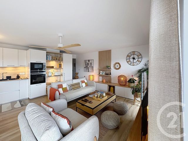 Appartement T4 à vendre - 4 pièces - 88.47 m2 - CAVALAIRE SUR MER - 83 - PROVENCE-ALPES-COTE-D-AZUR - Century 21 Bianchi Transactions
