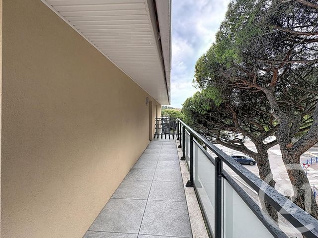Appartement T4 à vendre - 4 pièces - 88.47 m2 - CAVALAIRE SUR MER - 83 - PROVENCE-ALPES-COTE-D-AZUR - Century 21 Bianchi Transactions