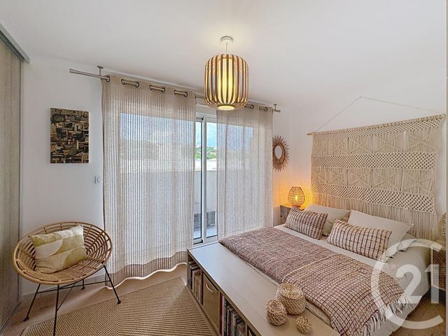 Appartement T4 à vendre - 4 pièces - 88.47 m2 - CAVALAIRE SUR MER - 83 - PROVENCE-ALPES-COTE-D-AZUR - Century 21 Bianchi Transactions