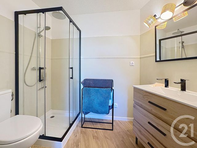 Appartement T3 à vendre - 3 pièces - 71.96 m2 - CAVALAIRE SUR MER - 83 - PROVENCE-ALPES-COTE-D-AZUR - Century 21 Bianchi Transactions
