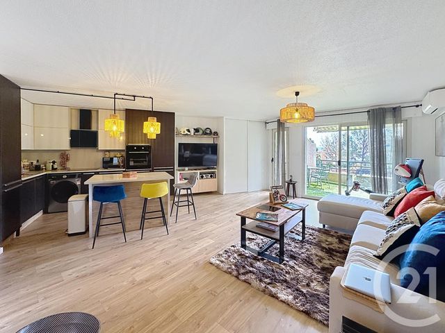 Appartement T3 à vendre - 3 pièces - 71.96 m2 - CAVALAIRE SUR MER - 83 - PROVENCE-ALPES-COTE-D-AZUR - Century 21 Bianchi Transactions