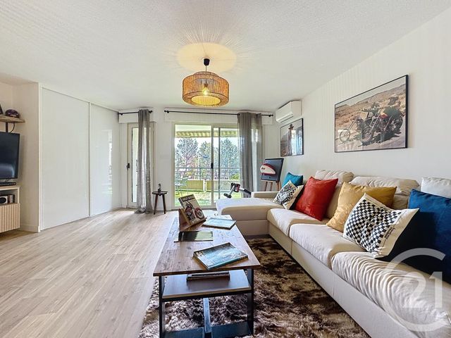 Appartement T3 à vendre - 3 pièces - 71.96 m2 - CAVALAIRE SUR MER - 83 - PROVENCE-ALPES-COTE-D-AZUR - Century 21 Bianchi Transactions