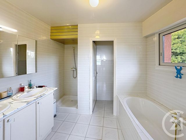maison à vendre - 5 pièces - 125.0 m2 - CAVALAIRE SUR MER - 83 - PROVENCE-ALPES-COTE-D-AZUR - Century 21 Bianchi Transactions