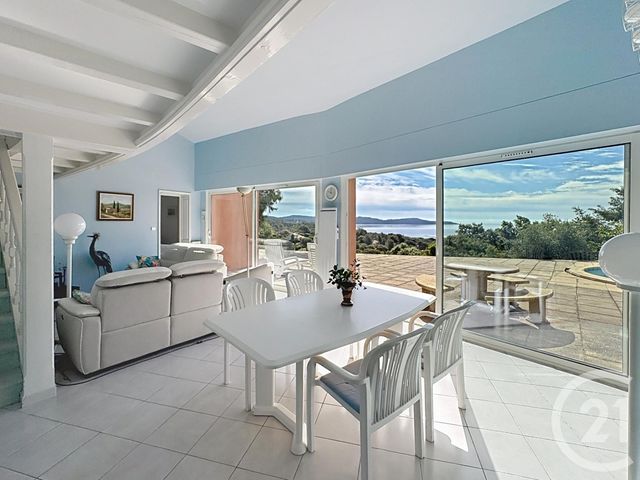 maison à vendre - 5 pièces - 125.0 m2 - CAVALAIRE SUR MER - 83 - PROVENCE-ALPES-COTE-D-AZUR - Century 21 Bianchi Transactions