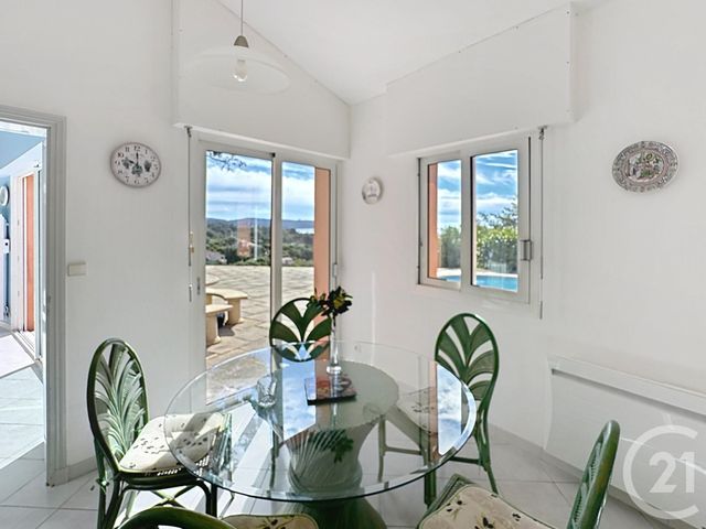 maison à vendre - 5 pièces - 125.0 m2 - CAVALAIRE SUR MER - 83 - PROVENCE-ALPES-COTE-D-AZUR - Century 21 Bianchi Transactions