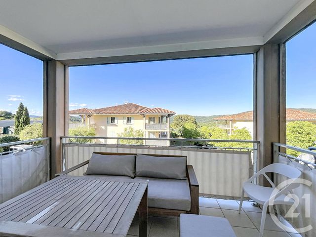 Appartement T3 à vendre - 3 pièces - 56.0 m2 - LA CROIX VALMER - 83 - PROVENCE-ALPES-COTE-D-AZUR - Century 21 Bianchi Transactions