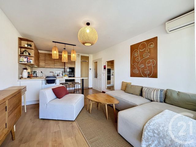 Appartement T3 à vendre LA CROIX VALMER