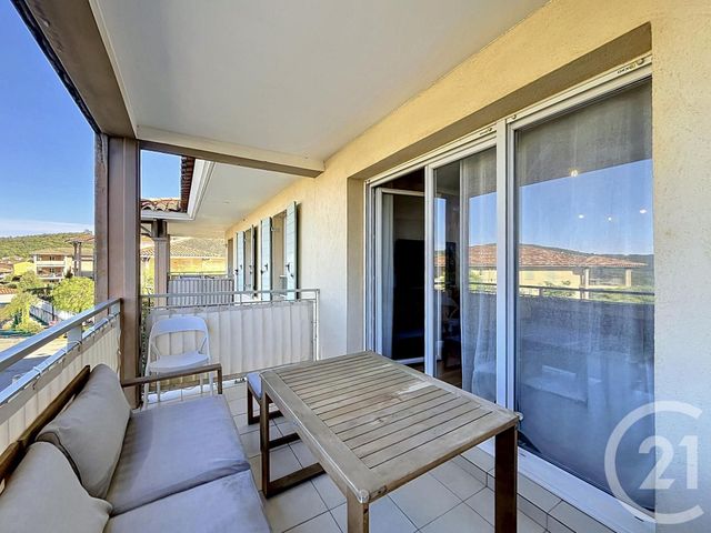Appartement T3 à vendre - 3 pièces - 56.0 m2 - LA CROIX VALMER - 83 - PROVENCE-ALPES-COTE-D-AZUR - Century 21 Bianchi Transactions