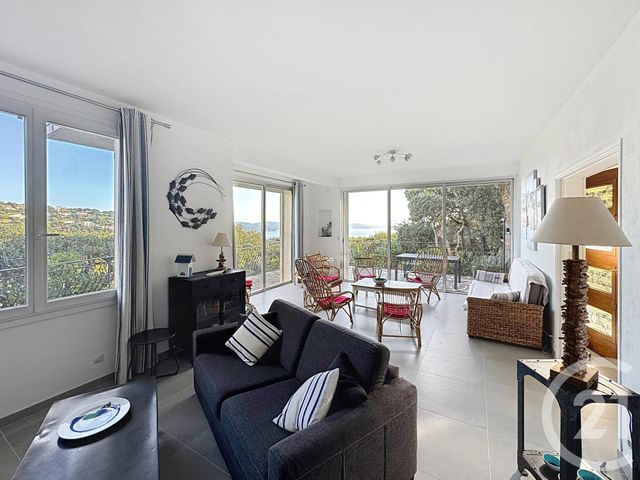 maison à vendre - 6 pièces - 176.0 m2 - CAVALAIRE SUR MER - 83 - PROVENCE-ALPES-COTE-D-AZUR - Century 21 Bianchi Transactions