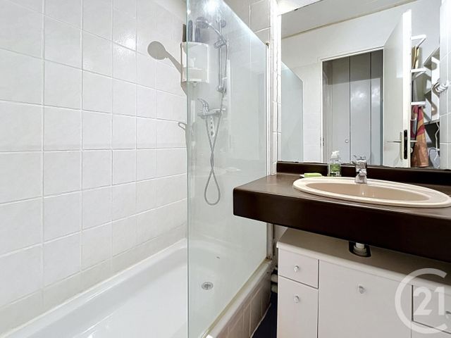 Appartement T2 à vendre - 2 pièces - 38.0 m2 - LA CROIX VALMER - 83 - PROVENCE-ALPES-COTE-D-AZUR - Century 21 Bianchi Transactions