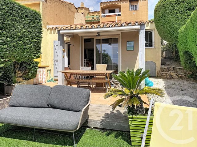 maison à vendre - 3 pièces - 51.0 m2 - LA CROIX VALMER - 83 - PROVENCE-ALPES-COTE-D-AZUR - Century 21 Bianchi Transactions