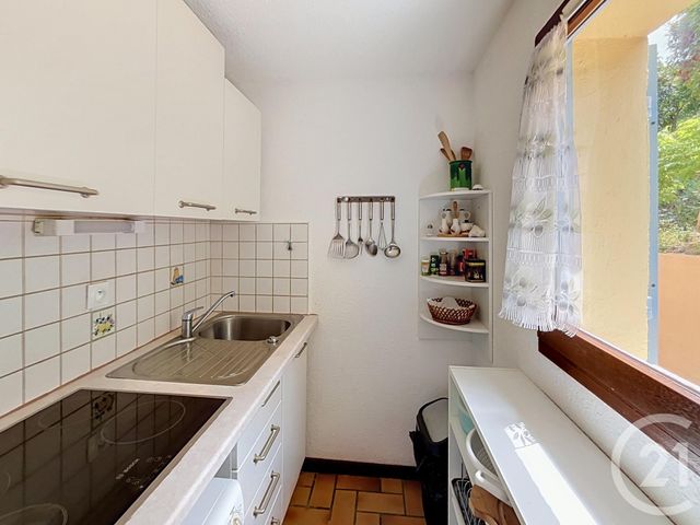 Appartement T3 à vendre - 3 pièces - 34.4 m2 - CAVALAIRE SUR MER - 83 - PROVENCE-ALPES-COTE-D-AZUR - Century 21 Bianchi Transactions