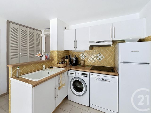 Appartement T2 à vendre - 2 pièces - 30.55 m2 - CAVALAIRE SUR MER - 83 - PROVENCE-ALPES-COTE-D-AZUR - Century 21 Bianchi Transactions