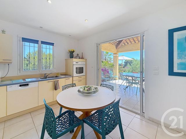 maison à vendre - 6 pièces - 150.0 m2 - LA CROIX VALMER - 83 - PROVENCE-ALPES-COTE-D-AZUR - Century 21 Bianchi Transactions