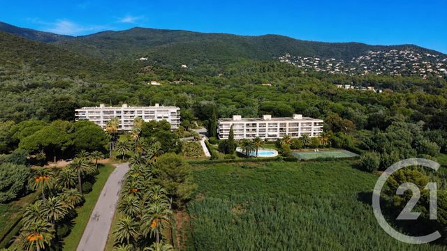 Appartement T3 à vendre - 3 pièces - 57.83 m2 - CAVALAIRE SUR MER - 83 - PROVENCE-ALPES-COTE-D-AZUR - Century 21 Bianchi Transactions