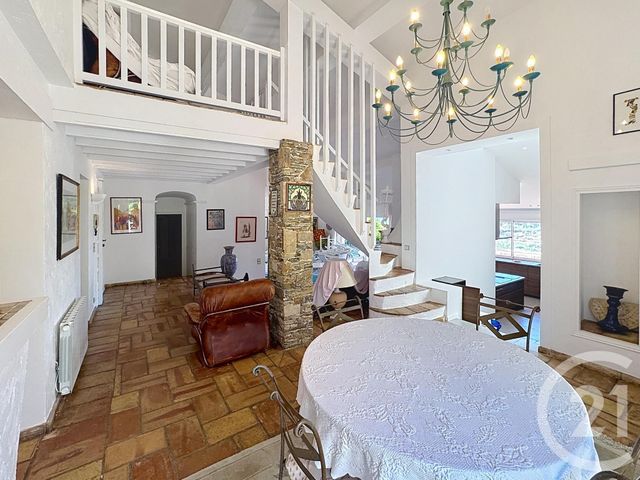 maison à vendre - 6 pièces - 175.0 m2 - CAVALAIRE SUR MER - 83 - PROVENCE-ALPES-COTE-D-AZUR - Century 21 Bianchi Transactions