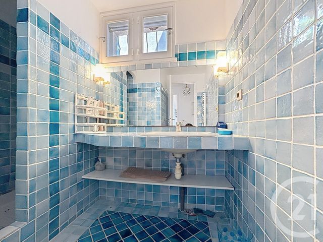 maison à vendre - 6 pièces - 175.0 m2 - CAVALAIRE SUR MER - 83 - PROVENCE-ALPES-COTE-D-AZUR - Century 21 Bianchi Transactions