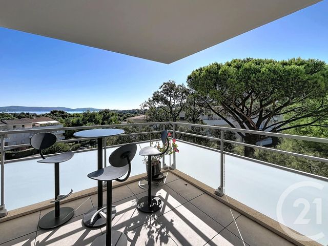 Appartement T3 à vendre - 3 pièces - 67.24 m2 - CAVALAIRE SUR MER - 83 - PROVENCE-ALPES-COTE-D-AZUR - Century 21 Bianchi Transactions