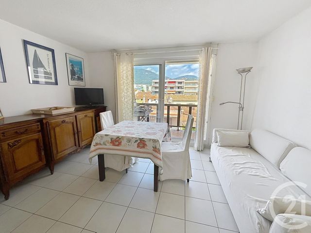 Appartement F2 bis à vendre - 2 pièces - 34.0 m2 - CAVALAIRE SUR MER - 83 - PROVENCE-ALPES-COTE-D-AZUR - Century 21 Bianchi Transactions