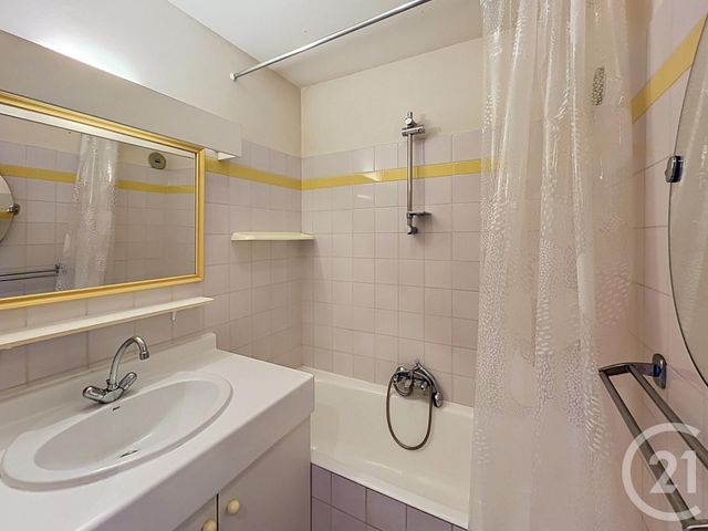 Appartement F2 bis à vendre - 2 pièces - 34.0 m2 - CAVALAIRE SUR MER - 83 - PROVENCE-ALPES-COTE-D-AZUR - Century 21 Bianchi Transactions