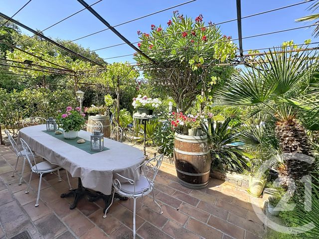 maison à vendre - 8 pièces - 190.0 m2 - CAVALAIRE SUR MER - 83 - PROVENCE-ALPES-COTE-D-AZUR - Century 21 Bianchi Transactions