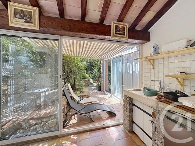 maison à vendre - 8 pièces - 190.0 m2 - CAVALAIRE SUR MER - 83 - PROVENCE-ALPES-COTE-D-AZUR - Century 21 Bianchi Transactions