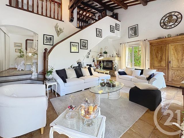 maison à vendre - 8 pièces - 190.0 m2 - CAVALAIRE SUR MER - 83 - PROVENCE-ALPES-COTE-D-AZUR - Century 21 Bianchi Transactions
