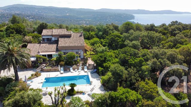 maison à vendre - 8 pièces - 190.0 m2 - CAVALAIRE SUR MER - 83 - PROVENCE-ALPES-COTE-D-AZUR - Century 21 Bianchi Transactions