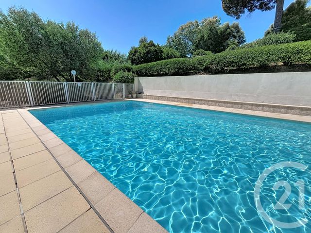Appartement T2 à vendre - 2 pièces - 46.0 m2 - CAVALAIRE SUR MER - 83 - PROVENCE-ALPES-COTE-D-AZUR - Century 21 Bianchi Transactions