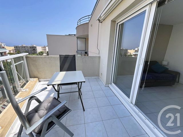 Appartement Studio à vendre - 1 pièce - 22.05 m2 - CAVALAIRE SUR MER - 83 - PROVENCE-ALPES-COTE-D-AZUR - Century 21 Bianchi Transactions