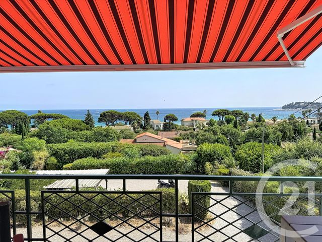 Appartement à vendre - 2 pièces - 39.96 m2 - CAVALAIRE SUR MER - 83 - PROVENCE-ALPES-COTE-D-AZUR - Century 21 Bianchi Transactions