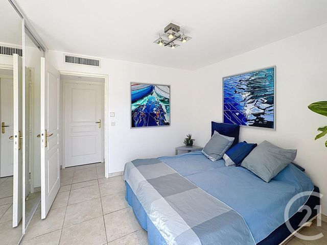 Appartement T3 à vendre - 3 pièces - 64.0 m2 - CAVALAIRE SUR MER - 83 - PROVENCE-ALPES-COTE-D-AZUR - Century 21 Bianchi Transactions