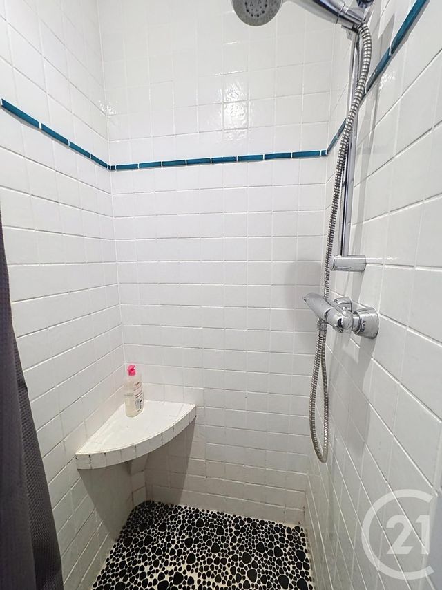 Appartement T2 à vendre - 2 pièces - 39.0 m2 - LA CROIX VALMER - 83 - PROVENCE-ALPES-COTE-D-AZUR - Century 21 Bianchi Transactions