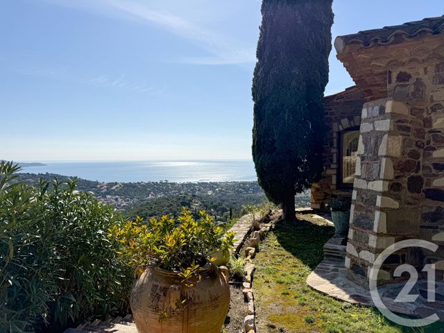 maison à vendre - 6 pièces - 175.0 m2 - CAVALAIRE SUR MER - 83 - PROVENCE-ALPES-COTE-D-AZUR - Century 21 Bianchi Transactions