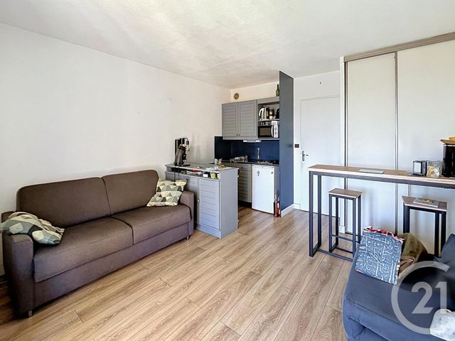 Appartement Studio Cabine à vendre - 1 pièce - 24.0 m2 - CAVALAIRE SUR MER - 83 - PROVENCE-ALPES-COTE-D-AZUR - Century 21 Bianchi Transactions