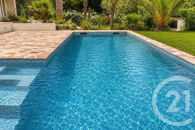 maison à vendre - 7 pièces - 220.0 m2 - LA CROIX VALMER - 83 - PROVENCE-ALPES-COTE-D-AZUR - Century 21 Bianchi Transactions