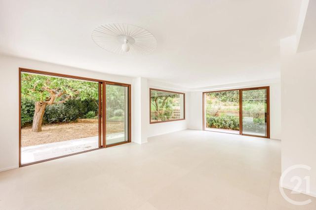 maison à vendre - 7 pièces - 220.0 m2 - LA CROIX VALMER - 83 - PROVENCE-ALPES-COTE-D-AZUR - Century 21 Bianchi Transactions