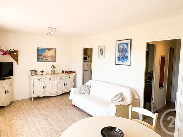 Appartement Studio à vendre - 1 pièce - 31.9 m2 - LA CROIX VALMER - 83 - PROVENCE-ALPES-COTE-D-AZUR - Century 21 Bianchi Transactions