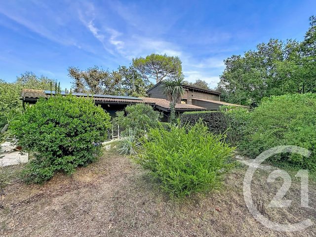 maison à vendre - 5 pièces - 169.0 m2 - GASSIN - 83 - PROVENCE-ALPES-COTE-D-AZUR - Century 21 Bianchi Transactions