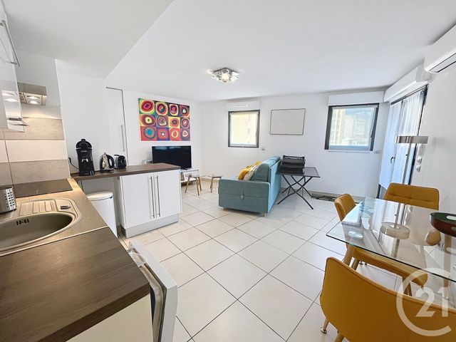 Appartement T2 à vendre - 2 pièces - 47.3 m2 - CAVALAIRE SUR MER - 83 - PROVENCE-ALPES-COTE-D-AZUR - Century 21 Bianchi Transactions