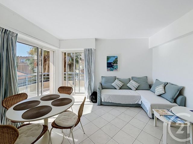 Appartement T3 à vendre - 3 pièces - 66.88 m2 - CAVALAIRE SUR MER - 83 - PROVENCE-ALPES-COTE-D-AZUR - Century 21 Bianchi Transactions
