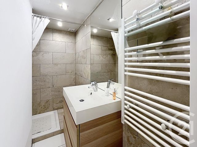 Appartement T2 à vendre - 2 pièces - 48.65 m2 - CAVALAIRE SUR MER - 83 - PROVENCE-ALPES-COTE-D-AZUR - Century 21 Bianchi Transactions