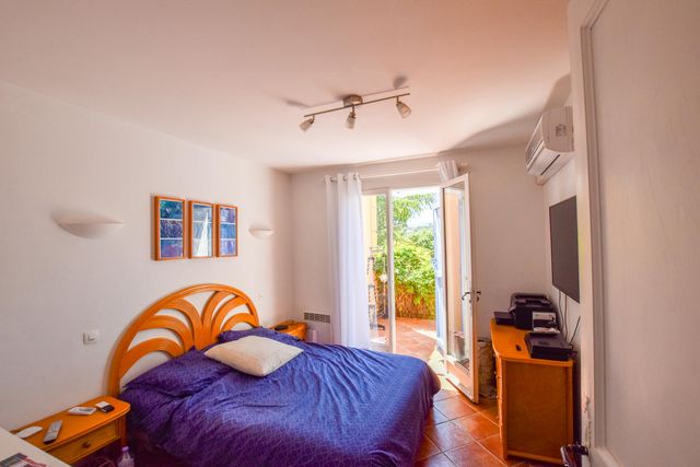 maison à vendre - 5 pièces - 160.0 m2 - LA CROIX VALMER - 83 - PROVENCE-ALPES-COTE-D-AZUR - Century 21 Bianchi Transactions